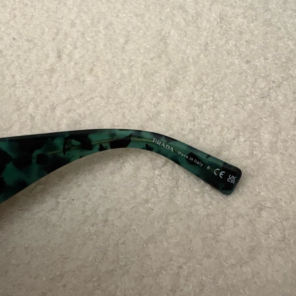 Prada Tortoise Sunglasses PR 23YS - Picture 5 of 5